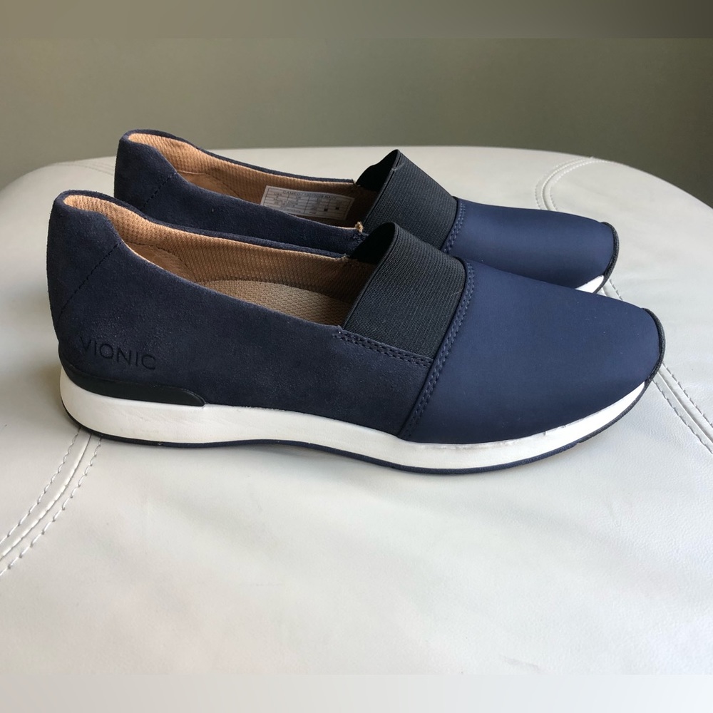 Vionic Womens Cameo Leather Suede Slip On Shoes Size: US 8